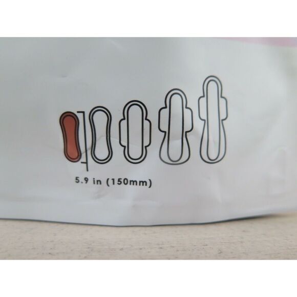 L. Cotton Top Layer Chlorine Free Ultra Thin Regular Liners 100 Ct. - Picture 3 of 3